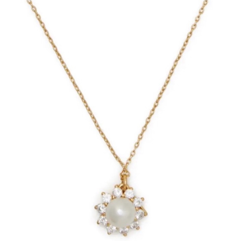 NWT SUNNY HALO PENDANT NECKLACE
